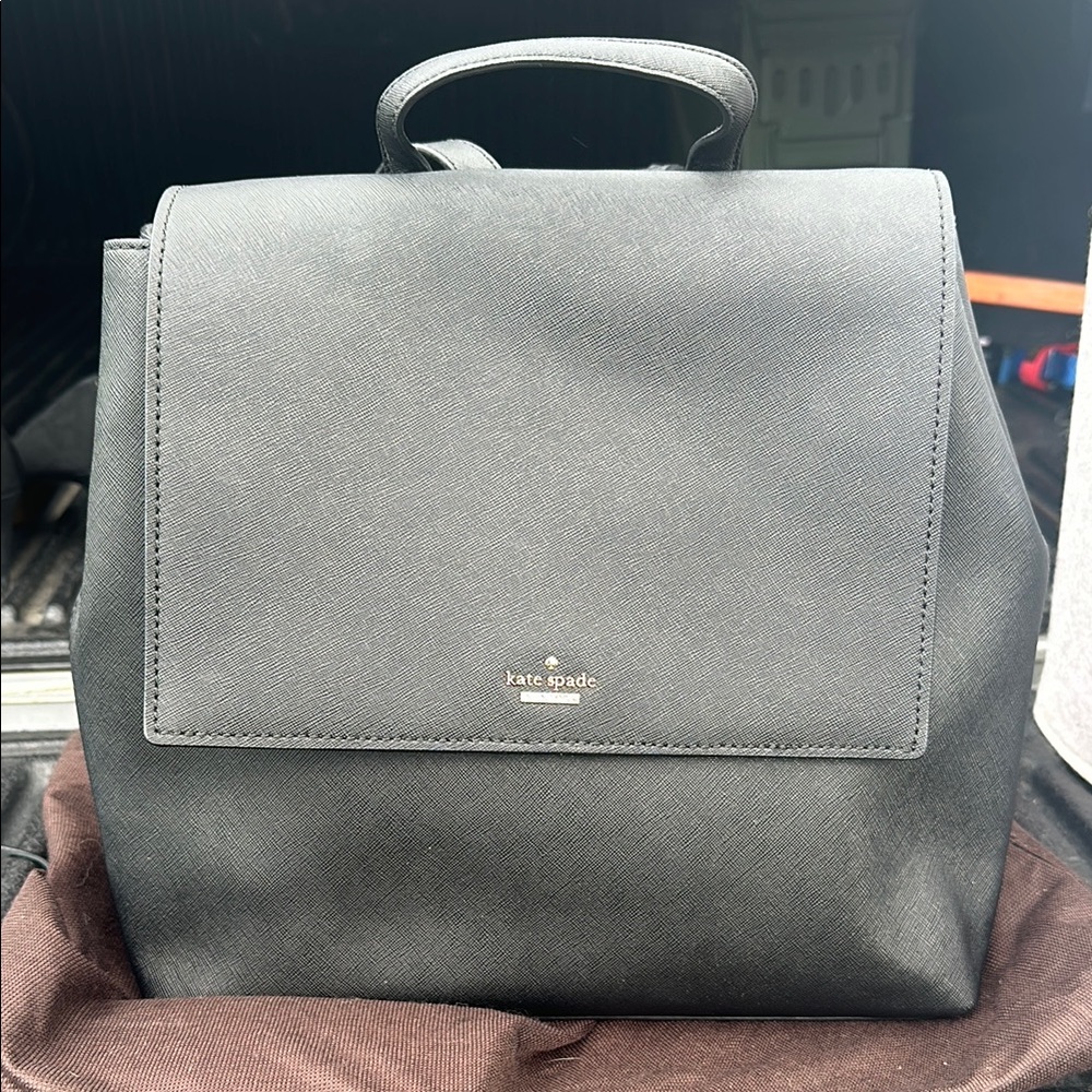 Kate Spade Black Backpack Sleek Design